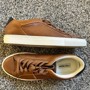 Steve Madden men’s leather sneakers size 11m